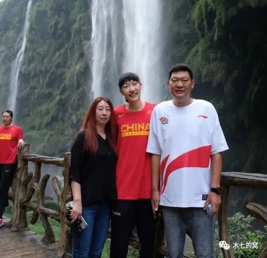 欧美人与禽性猛交狂配